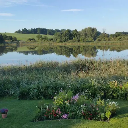 Ferienhaus Auf Grossem Wassergrundstuck Mit Kamin Holiday home Warnow (Nordwestmecklenburg)
