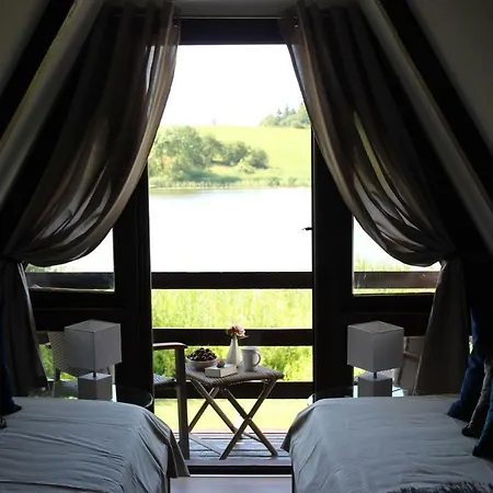 Ferienhaus Auf Großem Wassergrundstück Mit Kamin Warnow (Nordwestmecklenburg)