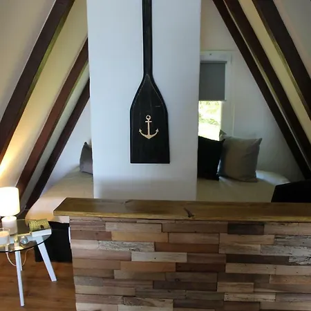 Ferienhaus Auf Großem Wassergrundstück Mit Kamin *